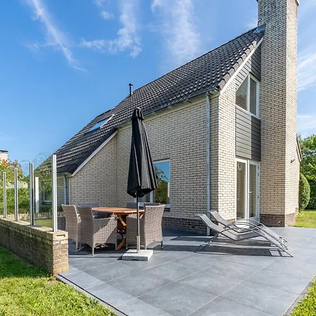 Prázdninový dům Villapark Kamperfoelie 85 *