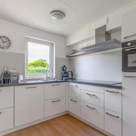 Villapark Kamperfoelie 85 *