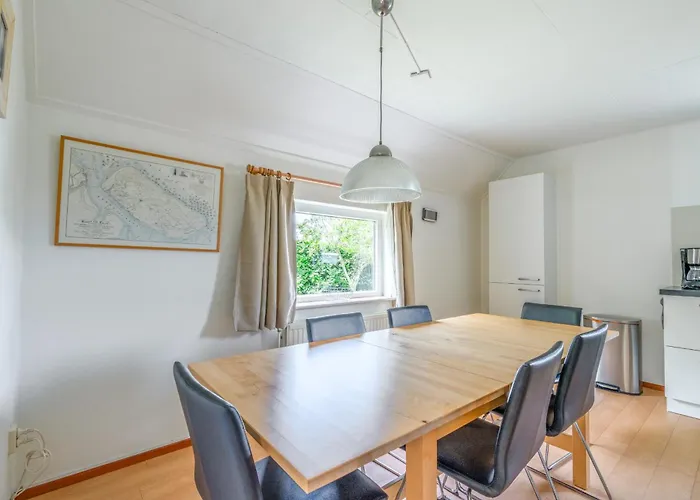 Feriehus Villapark Kamperfoelie 85 *